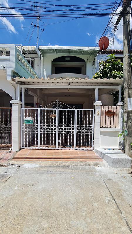 ขายทาวเฮ้าส์ 2ชั้น หมู่บ้านสราญรมย์ แยกเกษตร-นวมินทร์