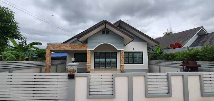 ขายถูก บ้านหลังใหญ่ 3 นอน 2 น้ำ 70.5 ตร.ว. หมู่บ้านเจนจิรา ซอยบ้านแลง 30 ระยอง ร