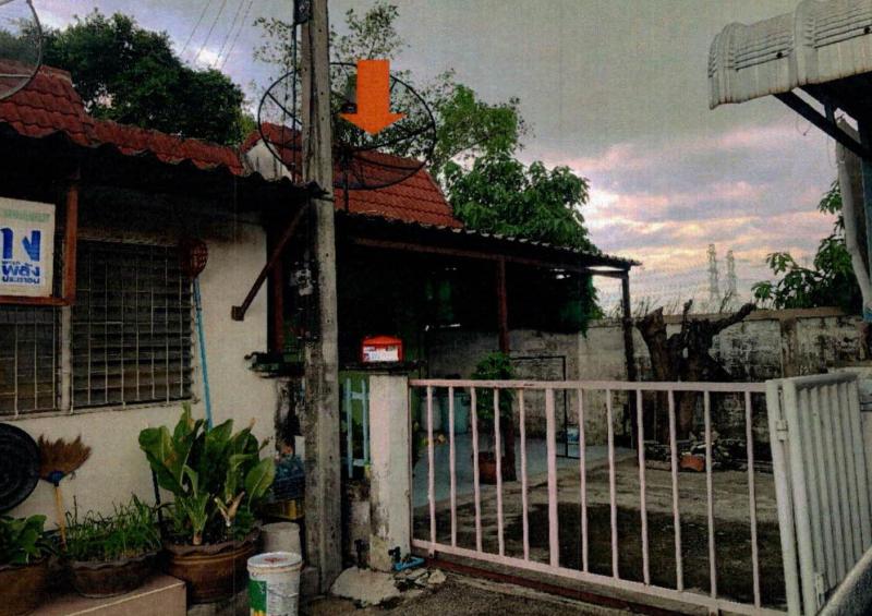 ทาวน์เฮ้าส์หลุดจำนอง ธ.ธนาคารอาคารสงเคราะห์ ปทุมธานี ธัญบุรี ลำผักกูด(คลองฝั่งใต้)