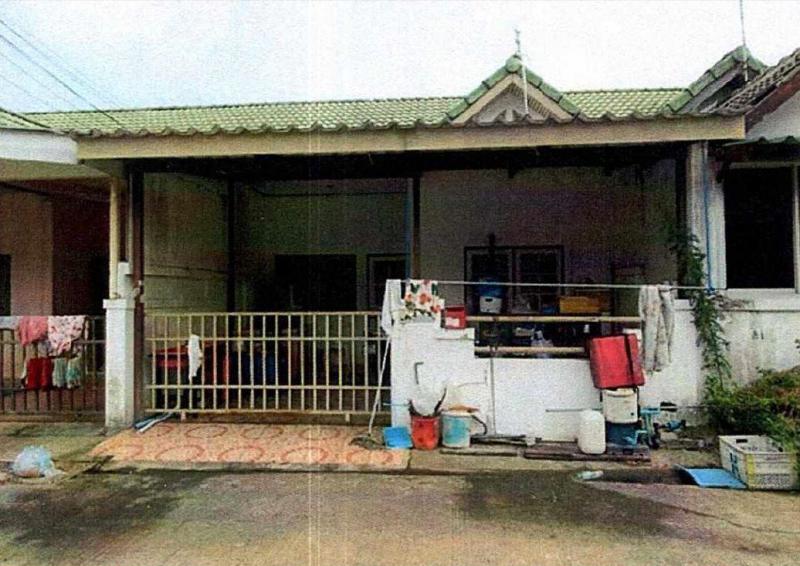 ทาวน์เฮ้าส์หลุดจำนอง ธ.ธนาคารอาคารสงเคราะห์ ปทุมธานี ธัญบุรี บึงน้ำรักษ์(คลองรังสิตฝั่งใต้)