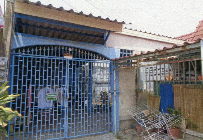 ทาวน์เฮ้าส์หลุดจำนอง ธ.ธนาคารอาคารสงเคราะห์ ปทุมธานี ธัญบุรี บึงสนั่น(คลองฝั่งใต้)