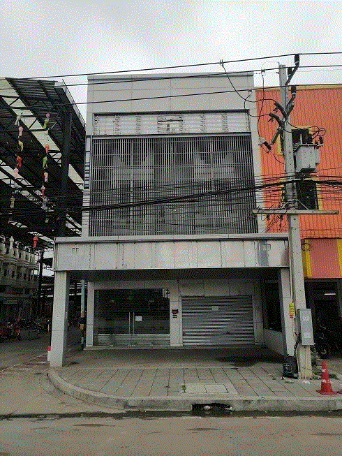 อาคารพาณิชย์หลุดจำนอง ธ.ธนาคารกรุงเทพ ลำพูน เมืองลำพูน ป่าสัก